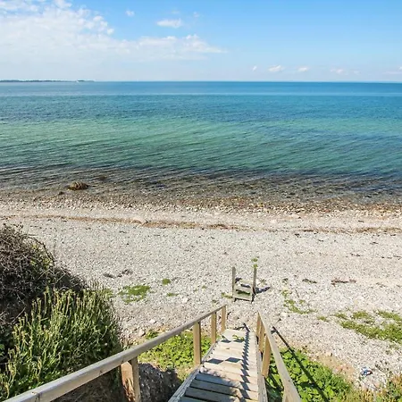 Awesome In Samso With Wifi *